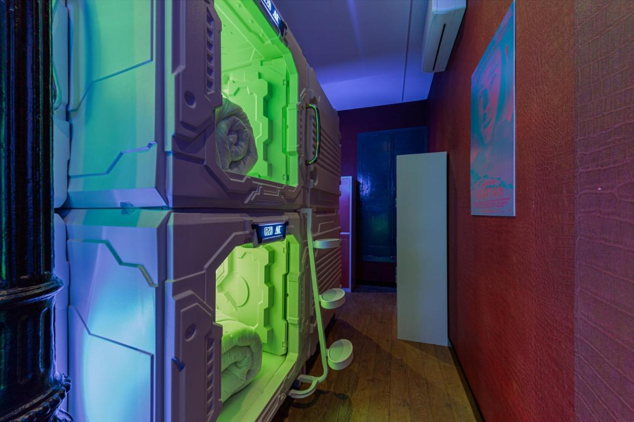 Art Seven Capsules Capsule hotel Madrid