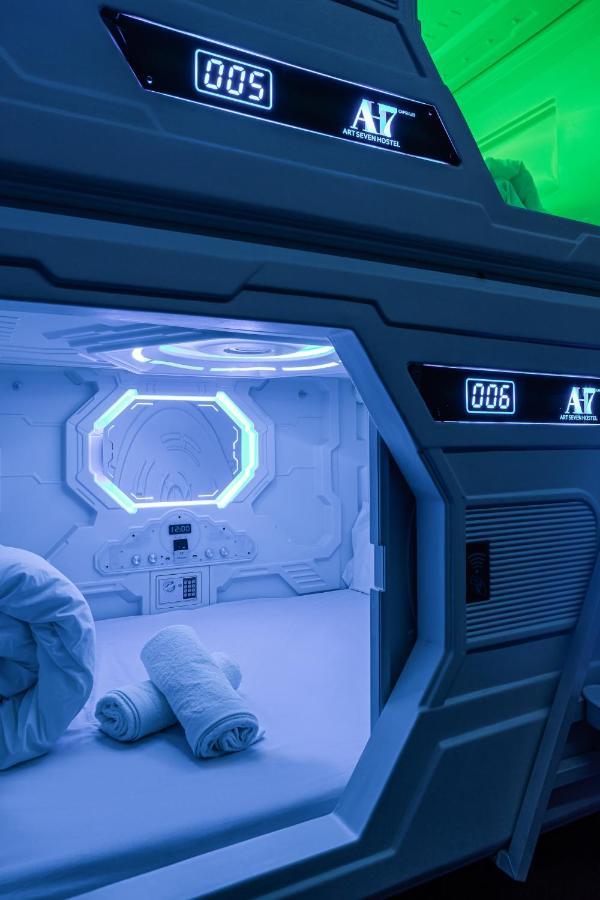 Art Seven Capsules Capsule hotel 2*